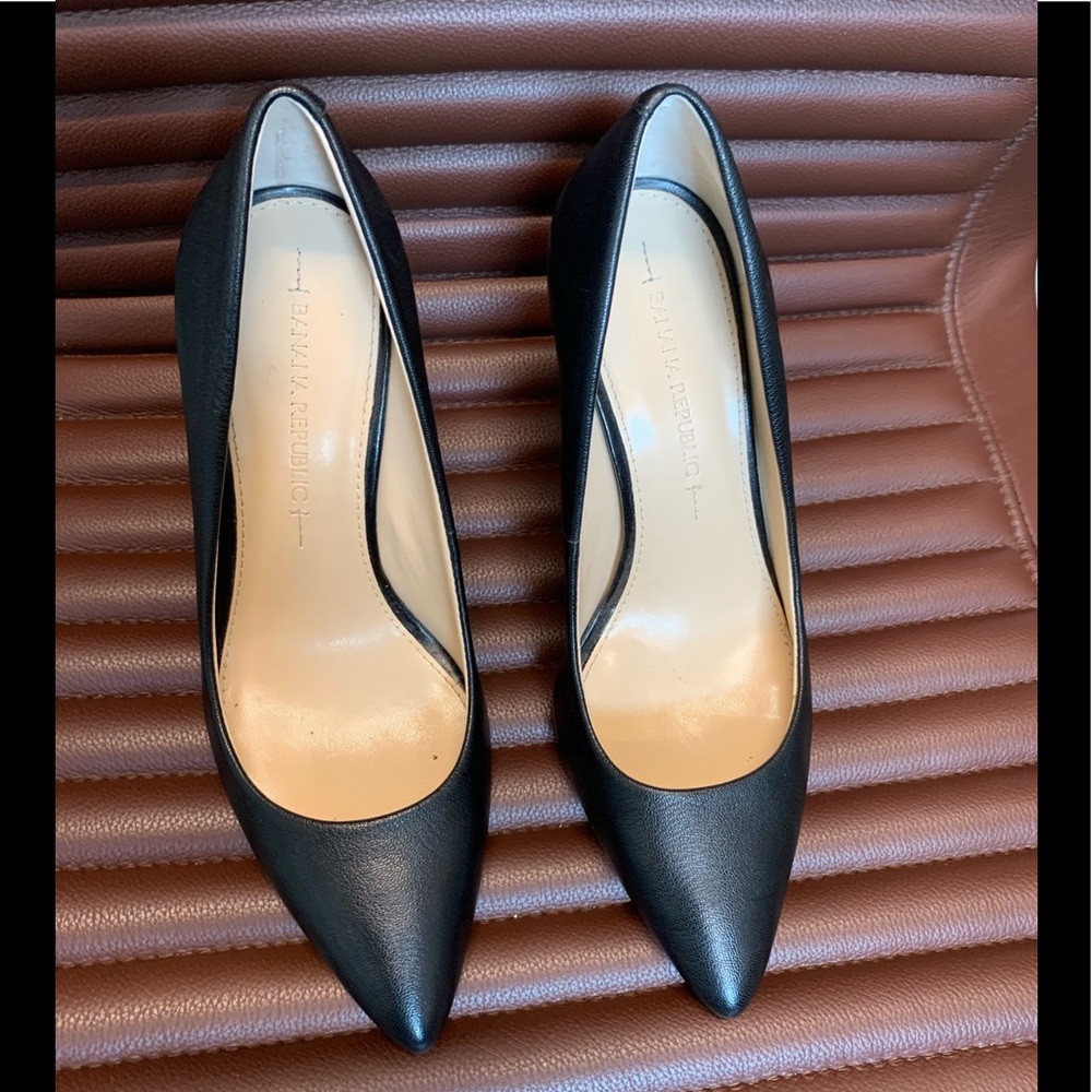 Banana Republic Leather Pumps Black Size 6